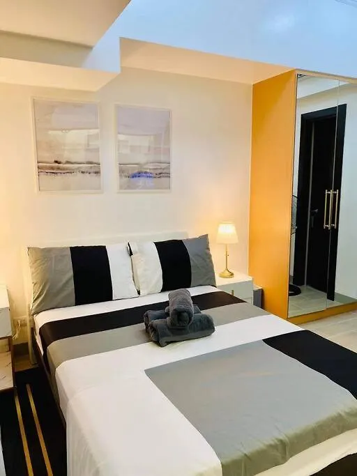 Apartment Uptown Parksuites Tower 2 Manila